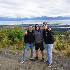 Meet your Posher, Joe